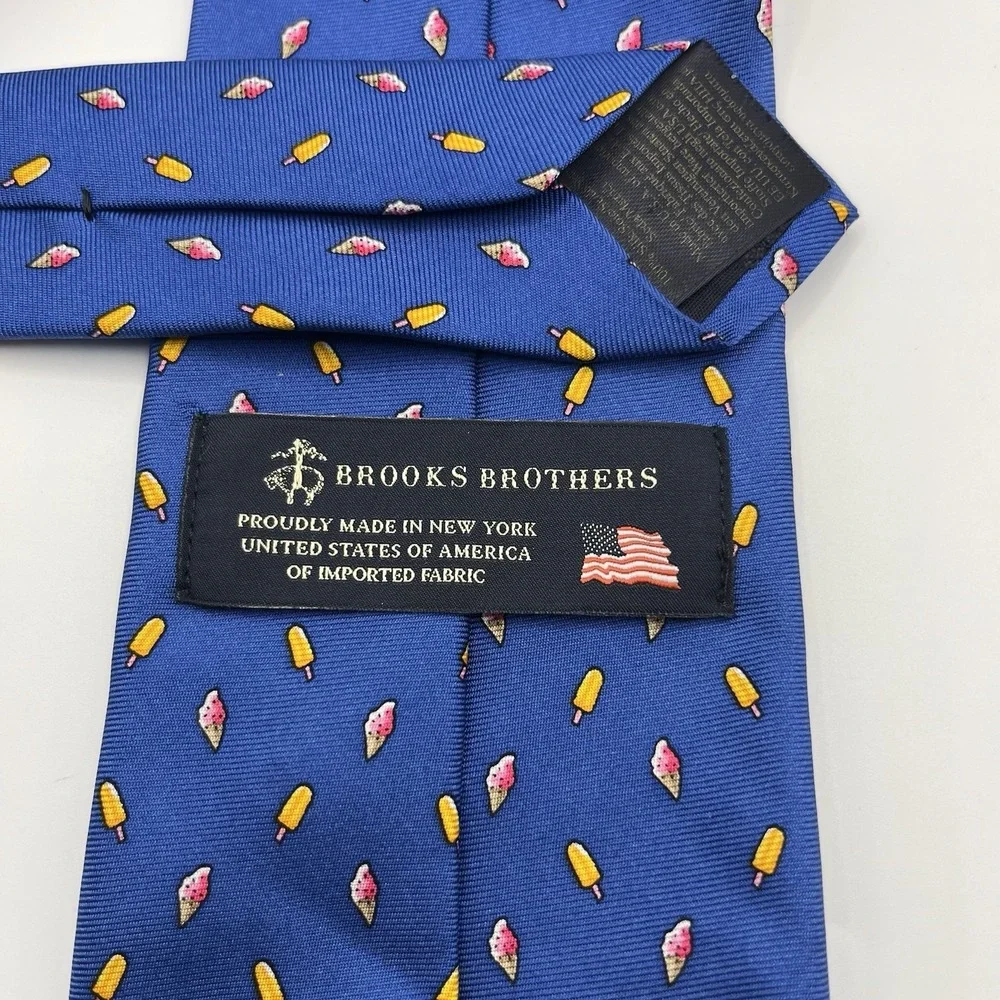 BROOKS BROTHERS PROUDLY MADE IN NEW YORK - Silk Tie ICE CREAM